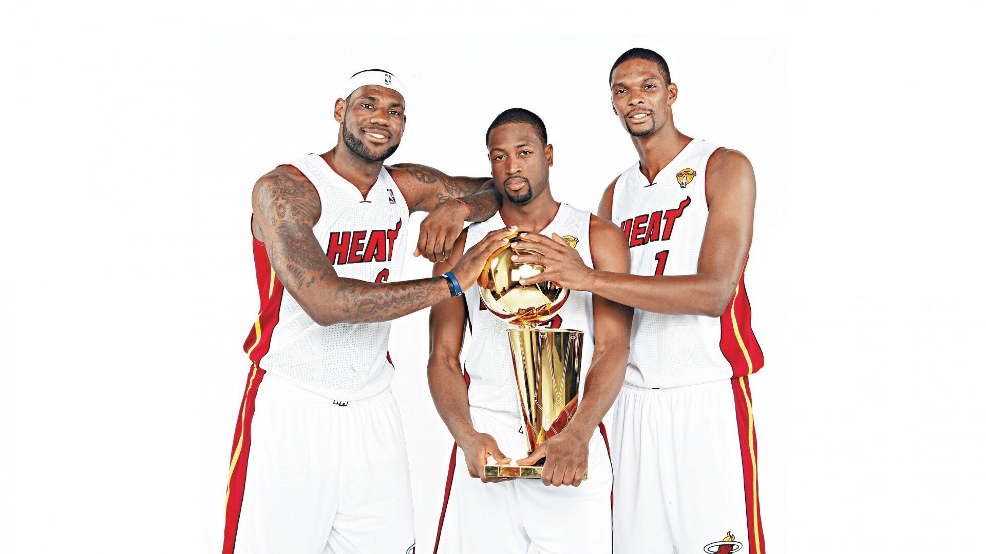 民族传统舞狮比赛，文化运动的欢乐盛典