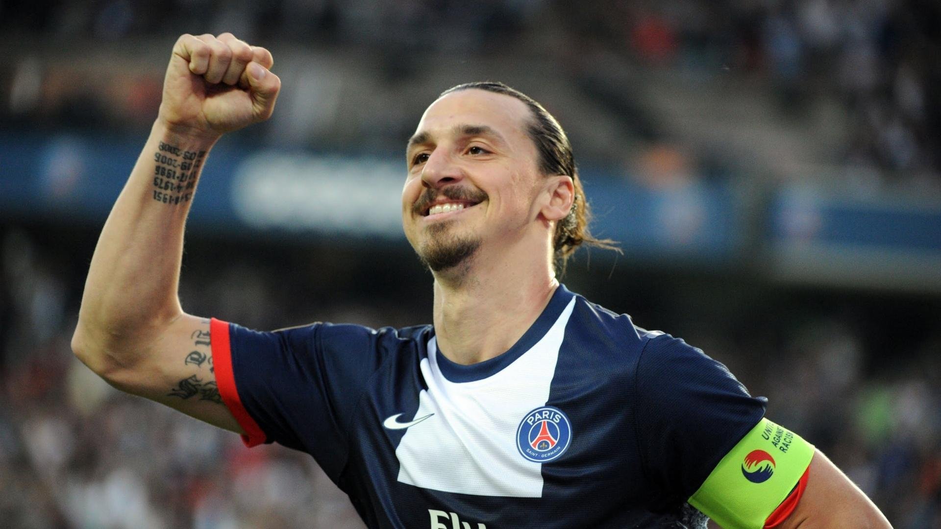 英雄联盟全球总决赛精彩回顾，夺冠队伍诞生，英雄联盟的全球总决赛